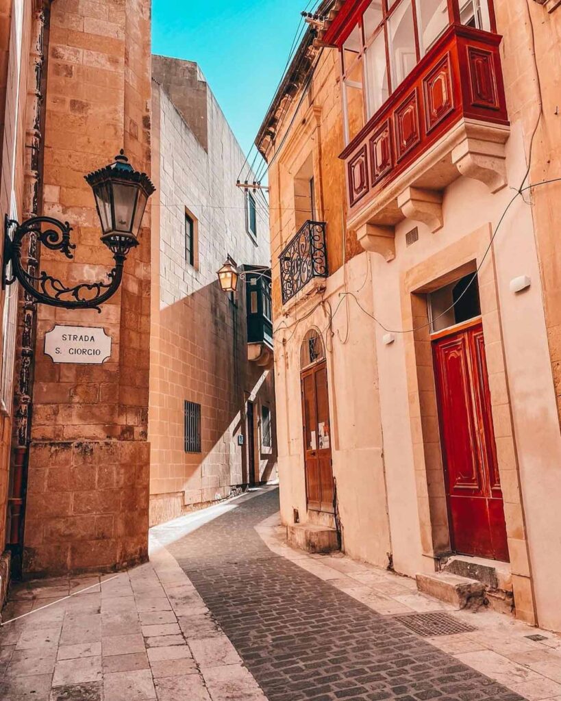 Maze of old streets in Victoria Gozo